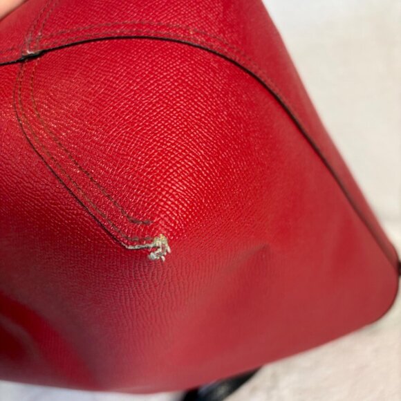 Coach Reversible Red and Black City Tote with Matching Pouch, Scarf and Charm - Picture 12 of 13